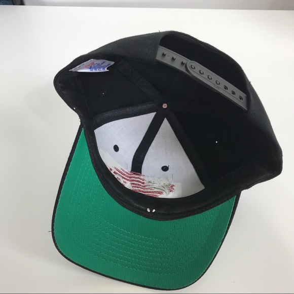 VTG AOW Black Embroidered Hat Snap back one Size - Picture 4 of 5